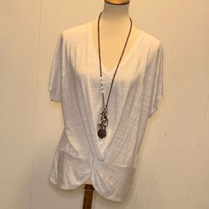 Maurice’s plus size 0 white tee